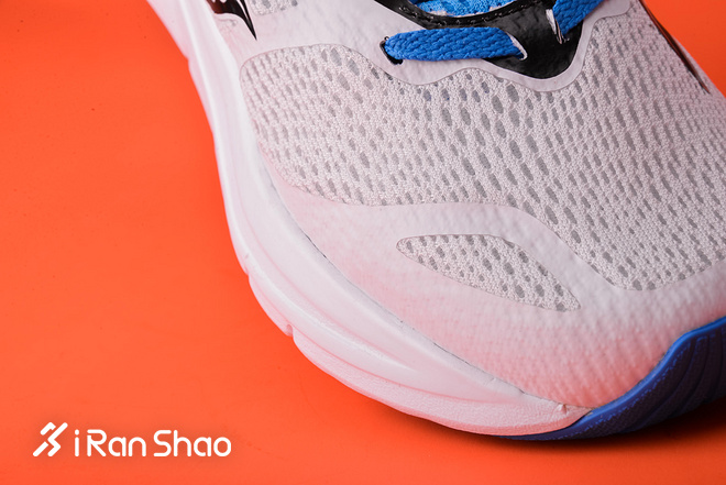 开箱 | Saucony Kinvara 9 极度轻量的训练跑鞋