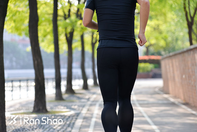 评测 | adidas Alphaskin 紧身衣 不同天气下的舒适体验