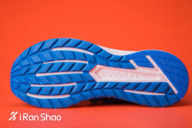 开箱 | Saucony Triumph ISO 4 顶级缓冲的入门跑鞋