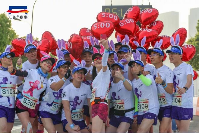 视频 | 宜马，不负春光！