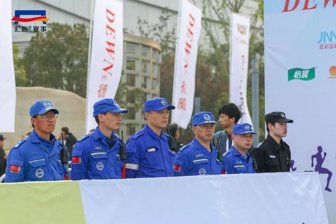 视频 | 宜马，不负春光！