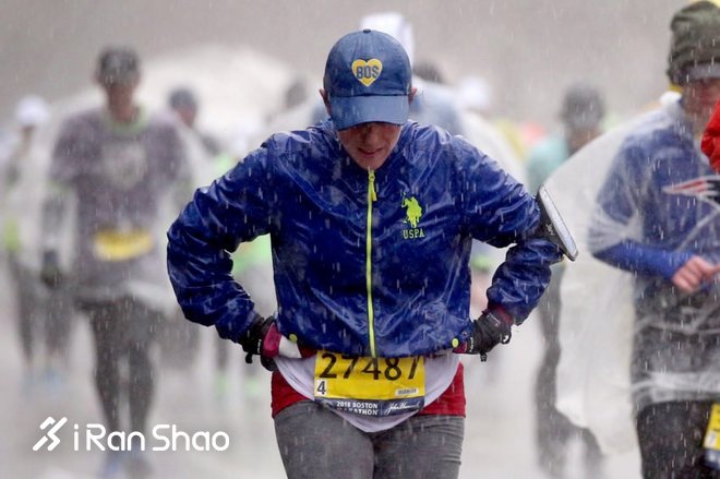 深度 | 恶劣天气中的第122届波士顿马拉松：林登梦想成真 川内优辉拉爆男子精英集团