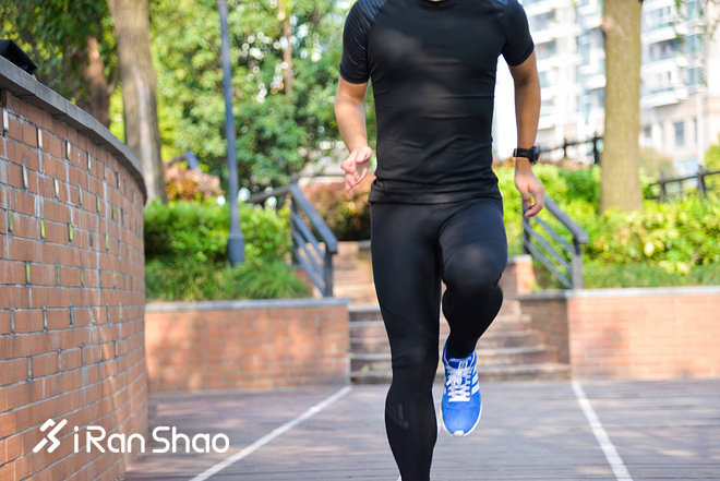 评测 | adidas Alphaskin 紧身衣 不同天气下的舒适体验