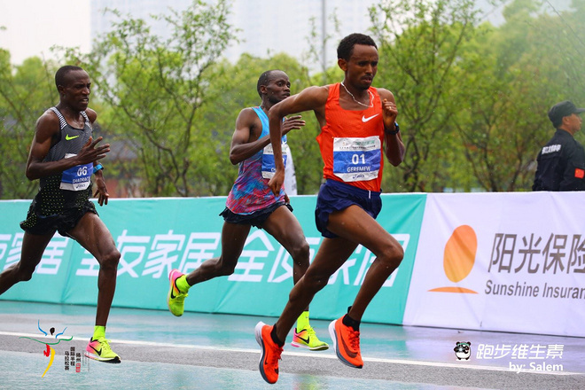 跑鞋战力榜 Vol.18 | 耐克：我不是针对谁，我是说在座的各位都是…