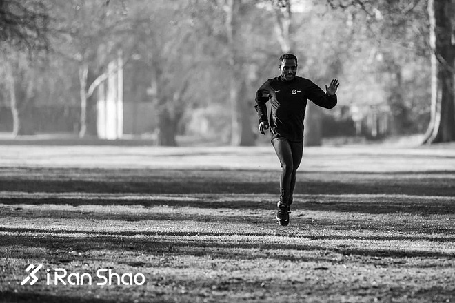 伦敦马拉松 | 世界纪录，女子精英和男子精英谁更接近？