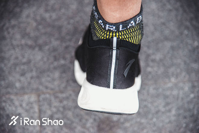 跑鞋 | 安踏A-FLASHFOAM跑鞋评测 鞋面升级奔跑更轻松