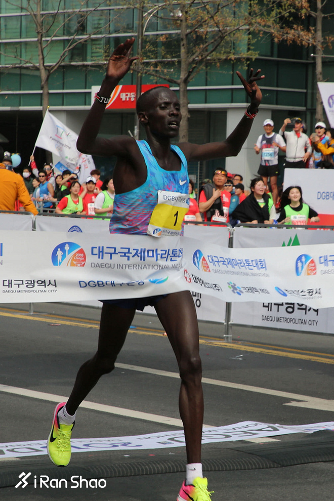 跑鞋战力榜 Vol.16 | 本周无特例 阿迪最受欢迎的仍是adios boost