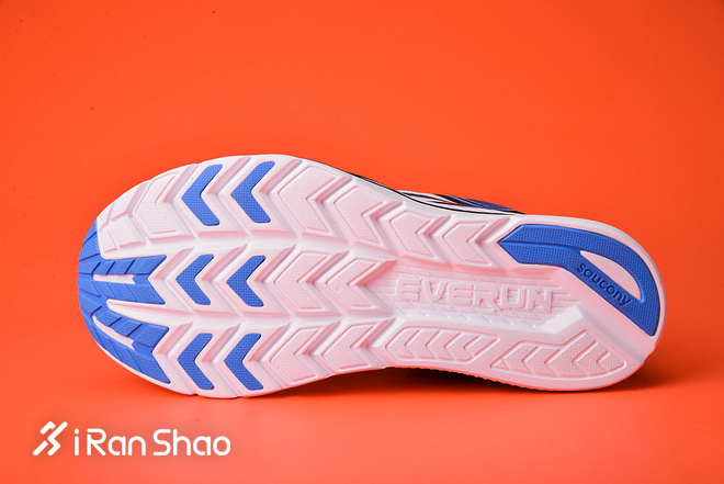 开箱 | Saucony Kinvara 9 极度轻量的训练跑鞋