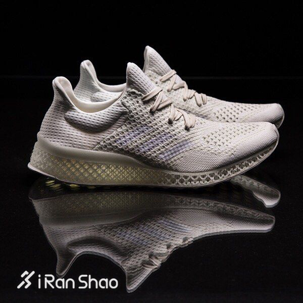 热点 | 跑鞋 VS 篮球鞋 谁是潮鞋界的扛把子