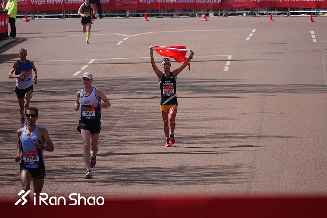 跑鞋战力榜 Vol.18 | 耐克：我不是针对谁，我是说在座的各位都是…