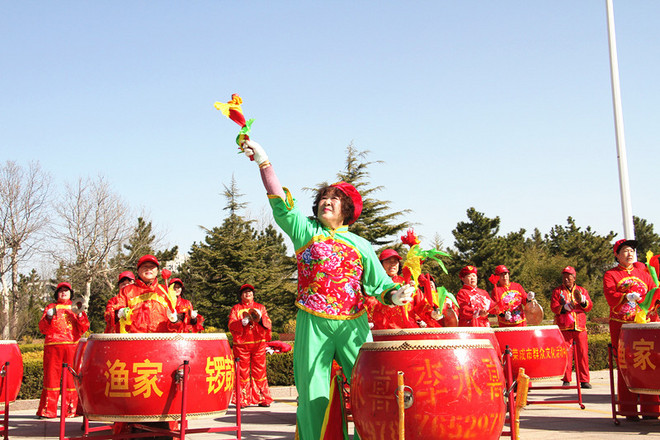 多样非遗助力荣马 最美滨海赛道实力诠释“自由呼吸·自在荣成”