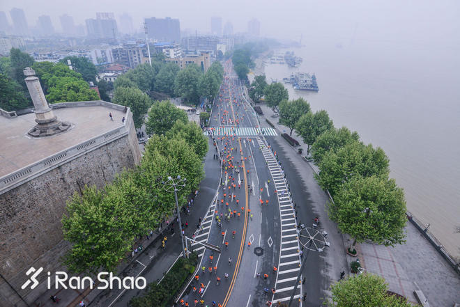 燃烧指南 | 三岁的汉马蛮“扎实”