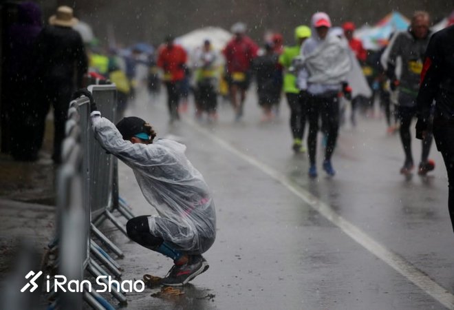 深度 | 恶劣天气中的第122届波士顿马拉松：林登梦想成真 川内优辉拉爆男子精英集团