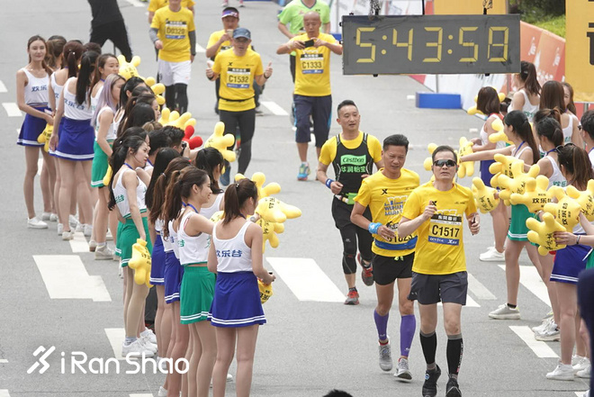 2018武汉马拉松 | 道不尽的城 跑不完的马