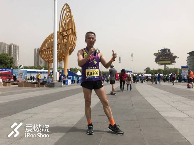 人声鼎沸汉马路 烟波浩渺东湖情——2018武汉马拉松后记