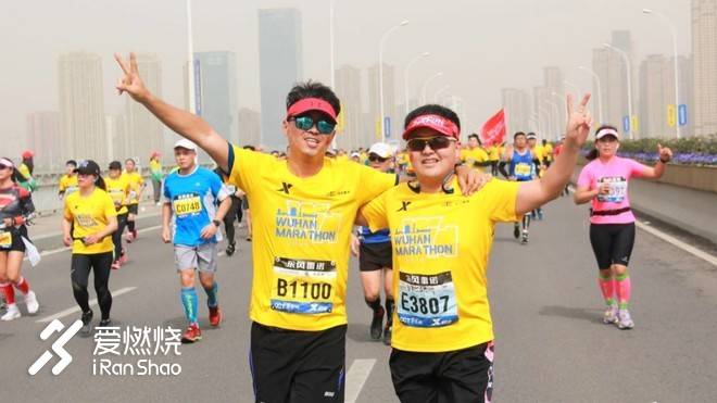 连接百年的奔跑，燃到炸的热血江城 ——FLY IN 大武汉