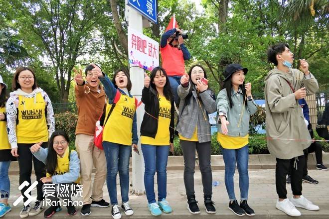 连接百年的奔跑，燃到炸的热血江城 ——FLY IN 大武汉