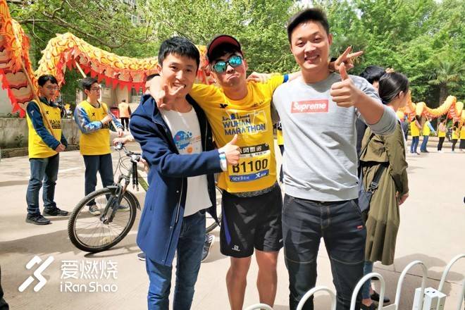 连接百年的奔跑，燃到炸的热血江城 ——FLY IN 大武汉