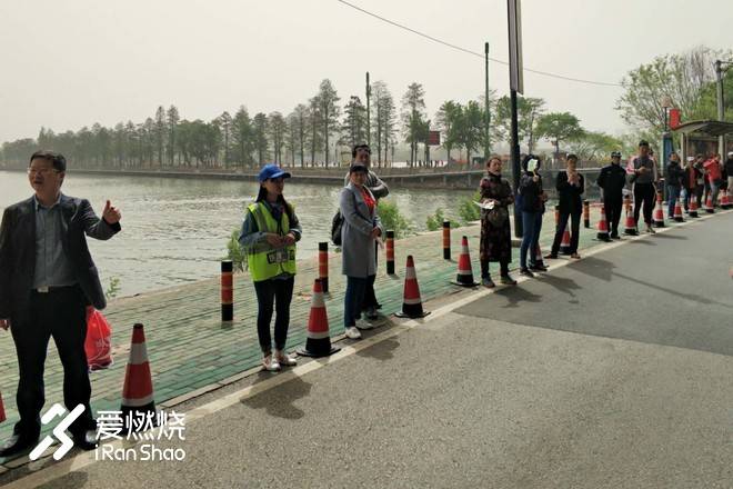 连接百年的奔跑，燃到炸的热血江城 ——FLY IN 大武汉