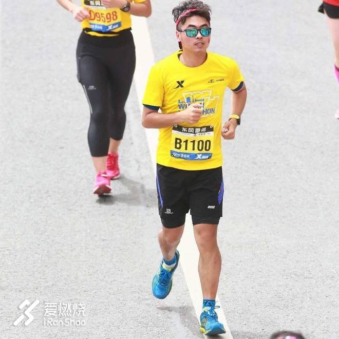 连接百年的奔跑，燃到炸的热血江城 ——FLY IN 大武汉