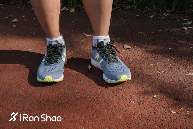 跑鞋 | New Balance 1500 v4评测 主打稳定的竞速训练跑鞋