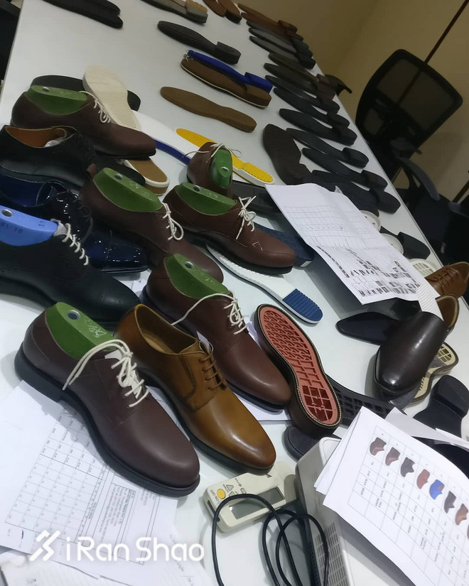 热点 | 世纪谜题？各运动品牌为何不能统一鞋子尺码