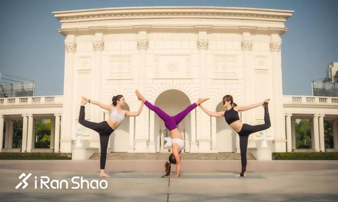 成长保“亲子瑜伽大派对”落户魔都！