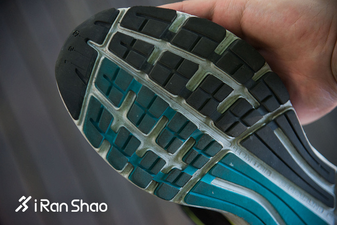 跑鞋 | 给你最大缓冲 Salomon Sonic RA Max深度评测