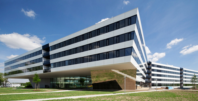 热点 | 阿迪达斯「如日中天」 这些不为人知的事情了解一下