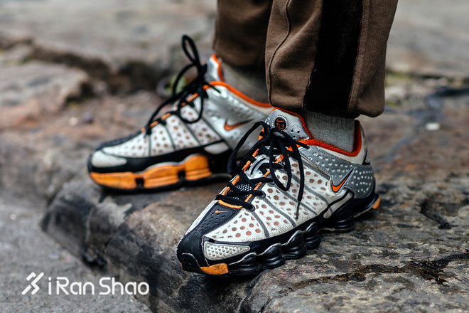 热点 | 就是这个小「勾勾」浅谈耐克的缩小版Swoosh