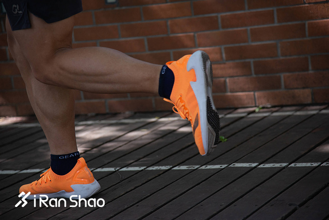 跑鞋 | 李宁追风评测 “另类”专业马拉松跑鞋