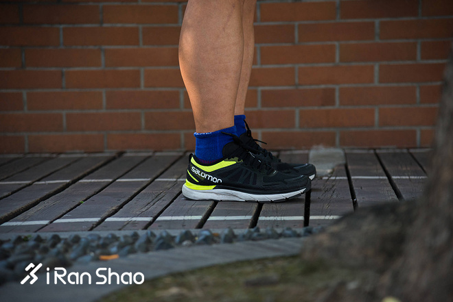 跑鞋 | 给你最大缓冲 Salomon Sonic RA Max深度评测