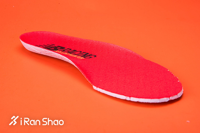 开箱 | New Balance RC1400 v6 鞋面升级更出色