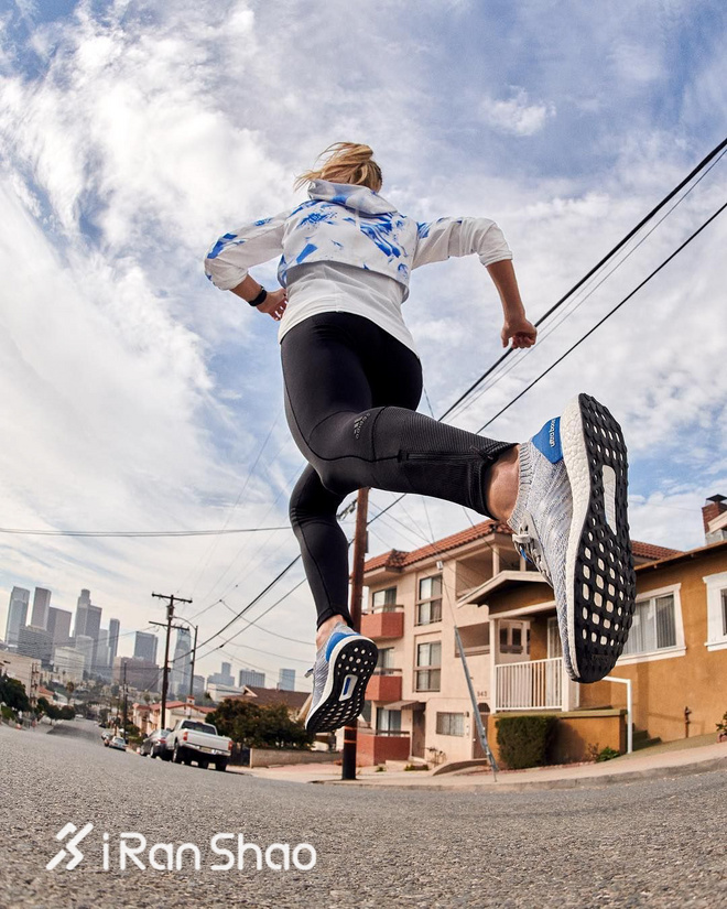 一周新鲜装备资讯 | Garmin Pay正式上线 「五颜六色」的耐克React跑鞋袭来