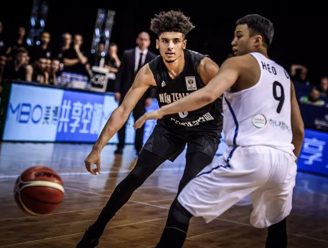 一周新鲜装备资讯 | 适合夏天的千元小白鞋在此 Brooks的个人定制鞋款就要问世