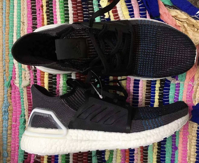 一周新鲜装备资讯 | 适合夏天的千元小白鞋在此 Brooks的个人定制鞋款就要问世