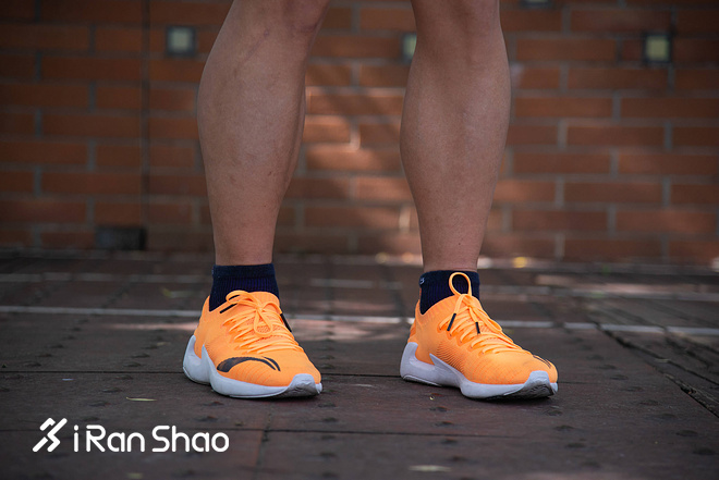 跑鞋 | 李宁追风评测 “另类”专业马拉松跑鞋