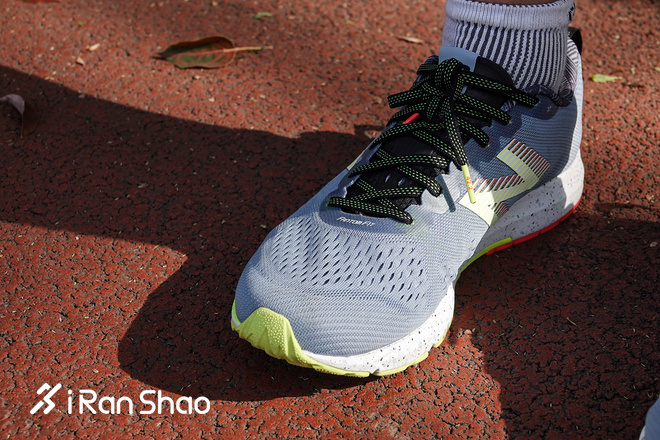 跑鞋 | New Balance 1500 v4评测 主打稳定的竞速训练跑鞋
