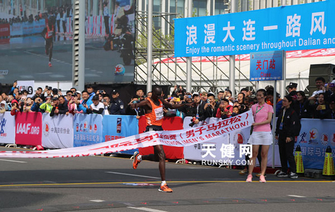 跑鞋战力榜 Vol.19 | 两大未解之谜：adios boost 4何时来以及 Vaporfly 4%何时敞开买