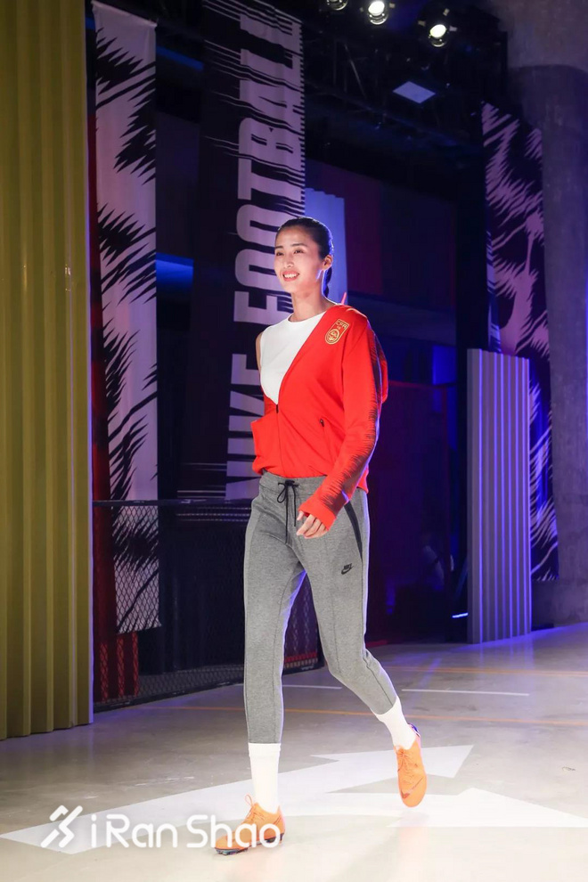 一周新鲜装备资讯 | 阿迪达斯带来NASA版BOOST鞋款 圣康尼的Freedom ISO第二代可以买了