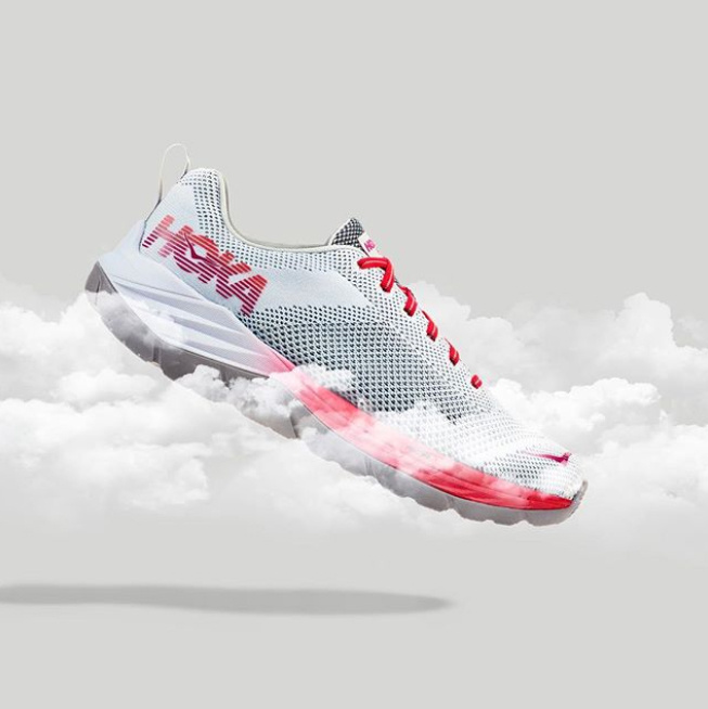 一周新鲜装备资讯 | 适合夏天的千元小白鞋在此 Brooks的个人定制鞋款就要问世