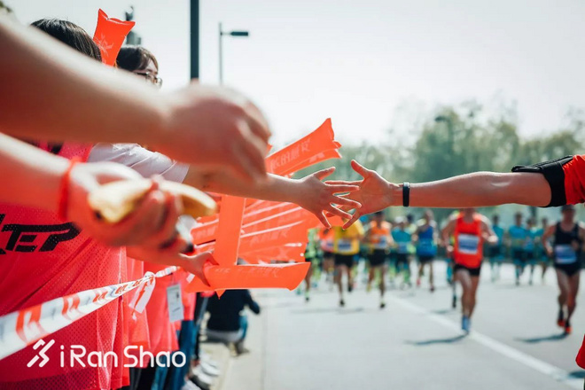 热点 | 2018年第一季度财报后 聊一聊中国五大运动品牌近况