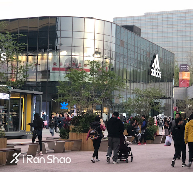 一周新鲜装备资讯 | Garmin Pay正式上线 「五颜六色」的耐克React跑鞋袭来