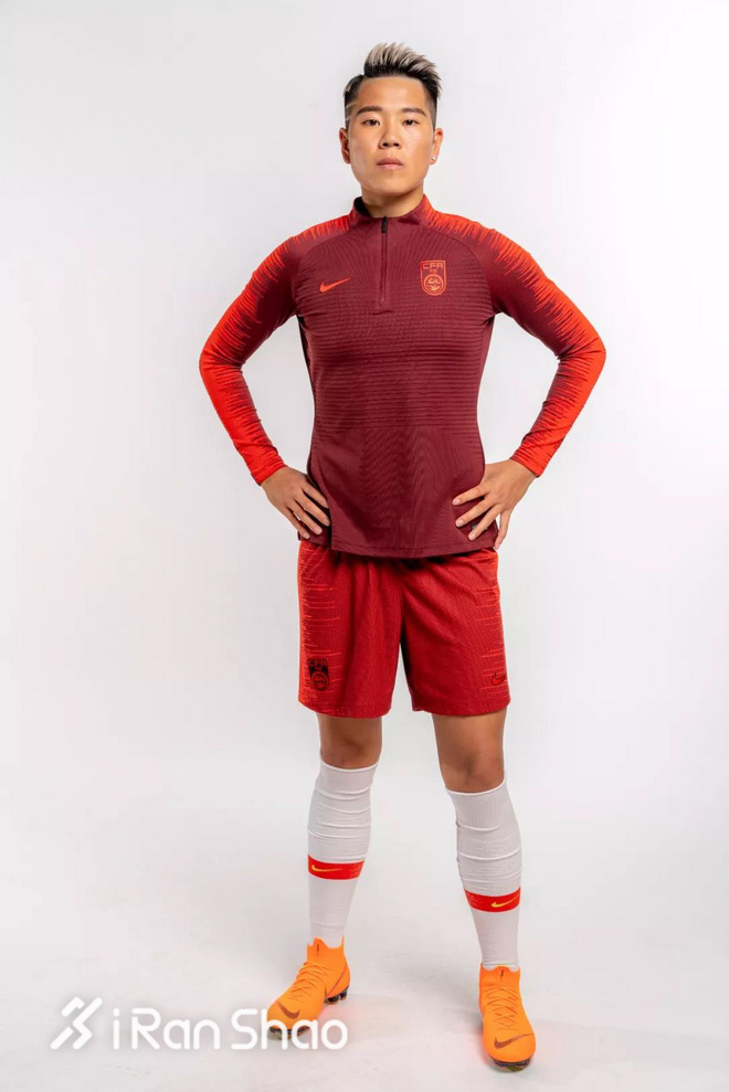 一周新鲜装备资讯 | 阿迪达斯带来NASA版BOOST鞋款 圣康尼的Freedom ISO第二代可以买了