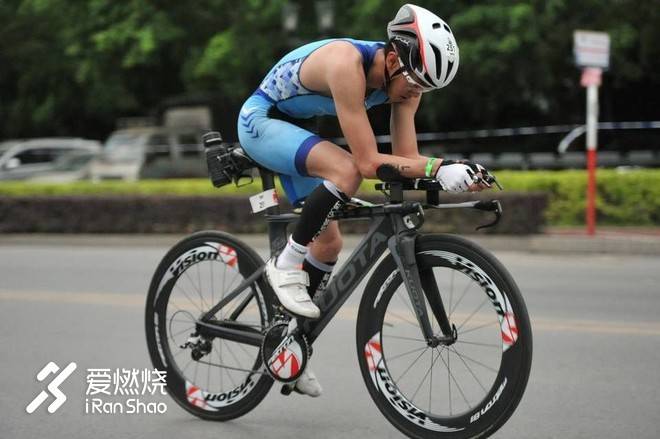 2018 柳州 IRONMAN 70.3 赛之游记
