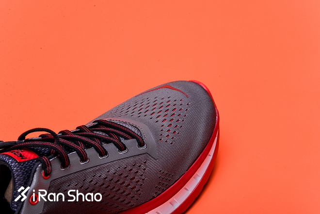 开箱 | HOKA ONE ONE CAVU 真的存在轻量全能跑鞋吗？