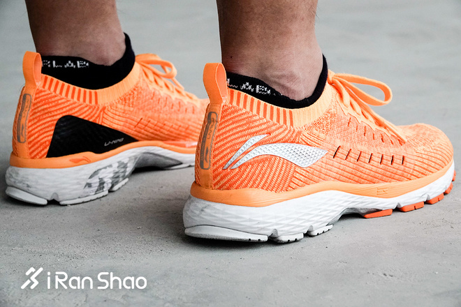 跑鞋 | 李宁战斧评测 国产旗舰稳定跑鞋靠谱么？