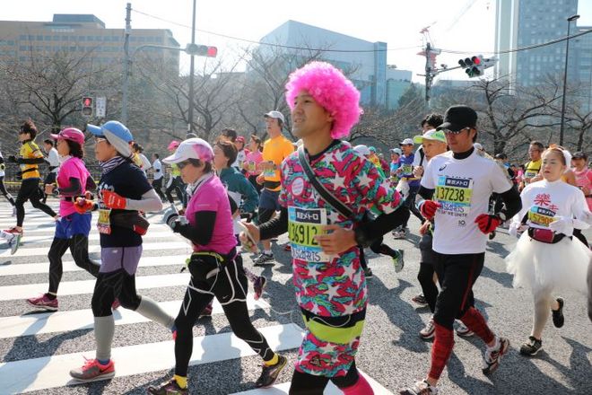 热点 | 听说小猪佩奇也去跑马拉松了？盘点赛场上的cosplay二三事