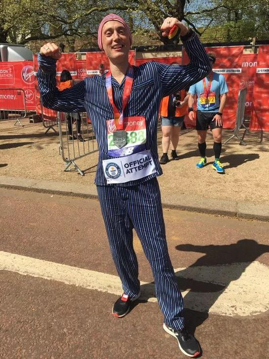 热点 | 听说小猪佩奇也去跑马拉松了？盘点赛场上的cosplay二三事