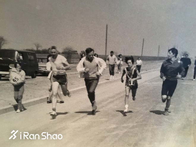 女跑者 | 莫琳曼库索：被遗忘的13岁世界纪录保持者